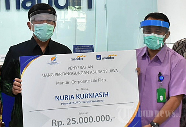 Penyerahan Uang Pertanggungan Asuransi Jiwa Covid-19