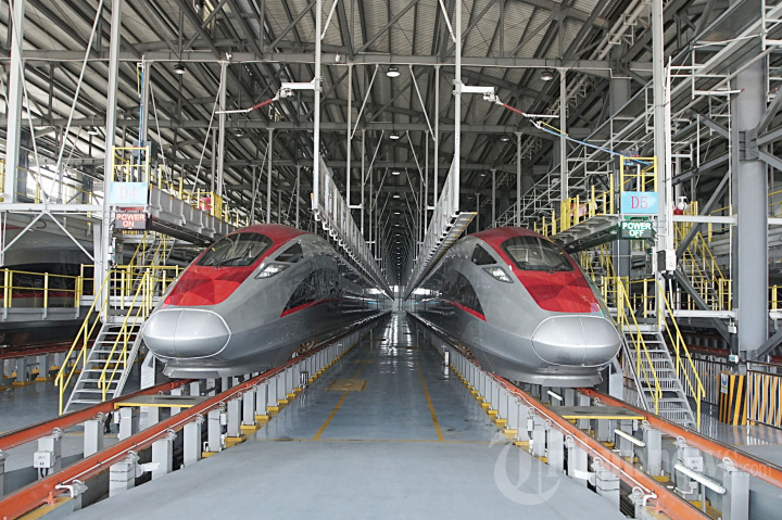 Perawatan Kereta Cepat Whoosh di Depo Tegalluar