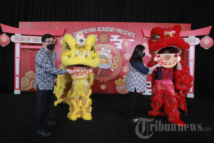 Perayaan Imlek di Sampoerna Academy