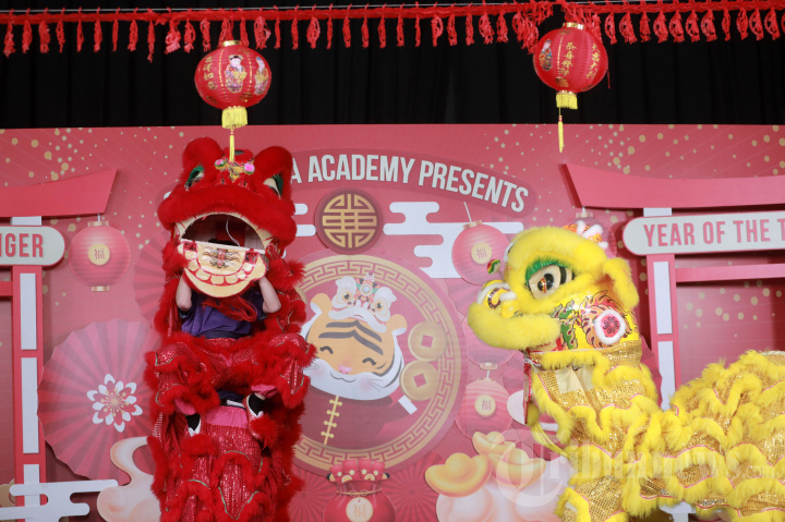 Perayaan Imlek di Sampoerna Academy