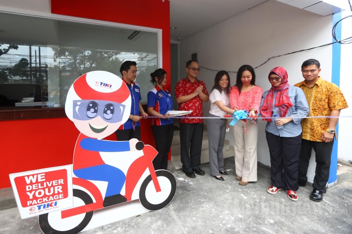 Peresmian Drive Thru TIKI Duren Tiga