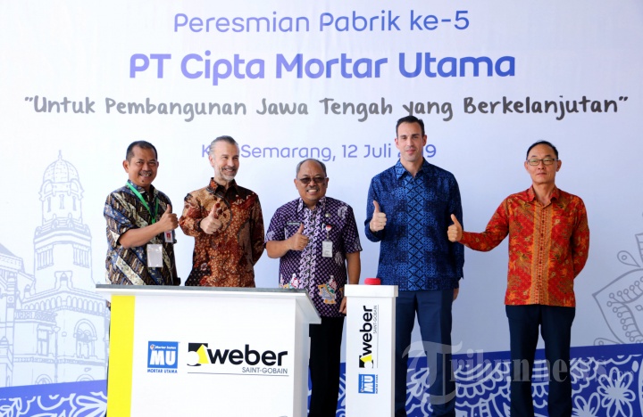 Peresmian Pabrik Semen PT Cipta Mortar Utama di Semarang