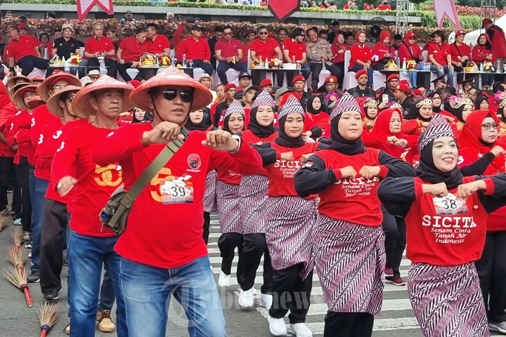 Peringatan HUT PDIP dan HUT Ketua Umum Megawati di Bandung
