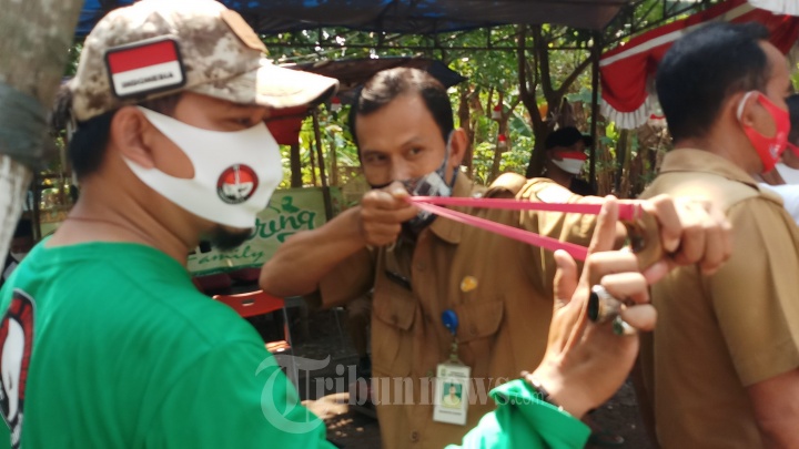Permainan Ketapel Dari Kimpul Kuning Base Camp Ciledug Tangerang