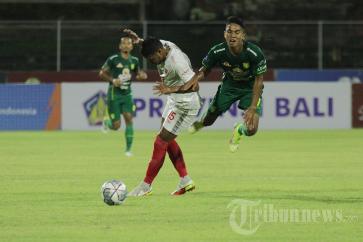Persebaya Surabaya vs PSM Makassar