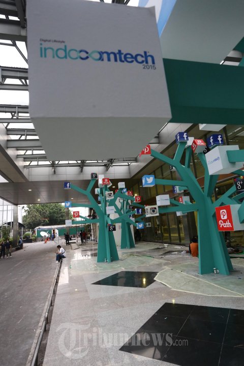 Persiapan Pameran Indocomtech 2015