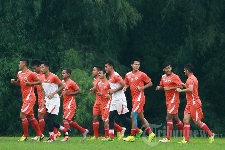 Persija Berlatih Jelang Babak 8 Besar Piala Jenderal Sudirman