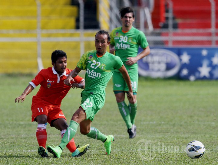 Persija Jakarta VS Persebaya Surabaya