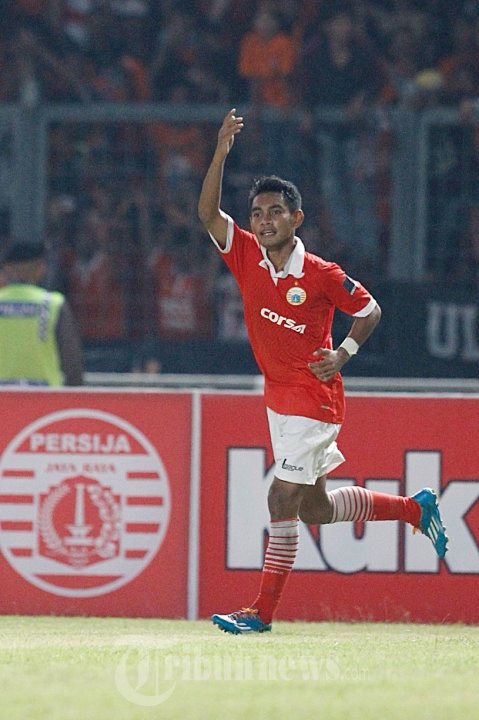 Persija VS Persela Lamongan Laga Indonesia Soccer Championship
