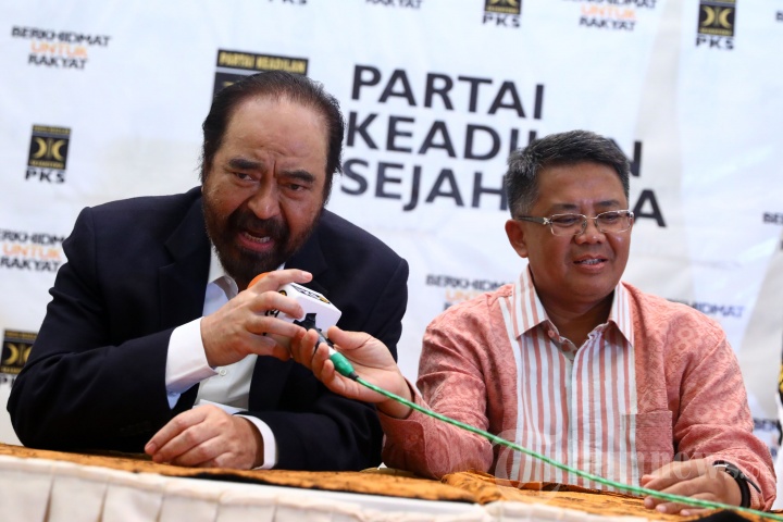 Pertemuan Surya Paloh Dengan Sohibul Iman