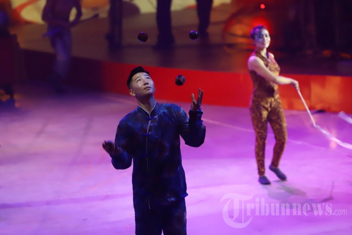 Pertunjukkan Sirkus The Great 50 Show