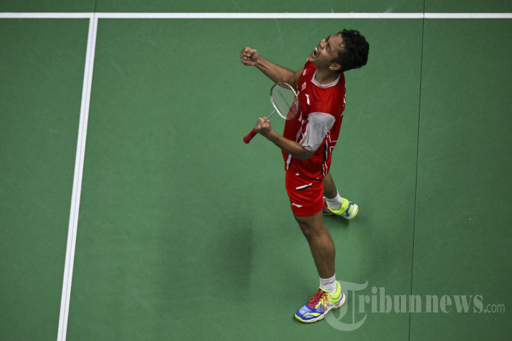 Piala Thomas: Anthony Ginting Bungkam Kento Momota