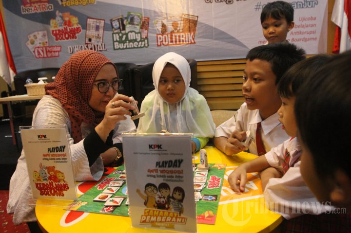 Playday Boardgames Anti Korupsi