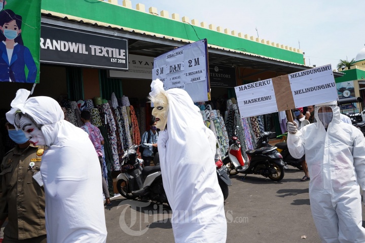 Pocong Sosialisasikan Pentingnya Protokol Kesehatan