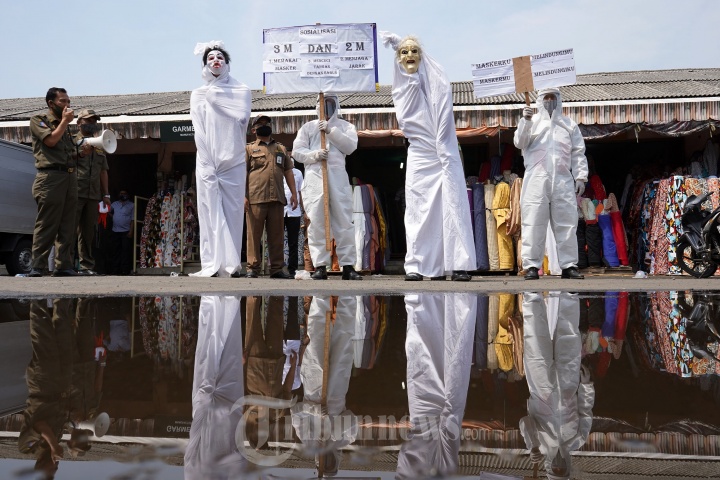Pocong Sosialisasikan Pentingnya Protokol Kesehatan