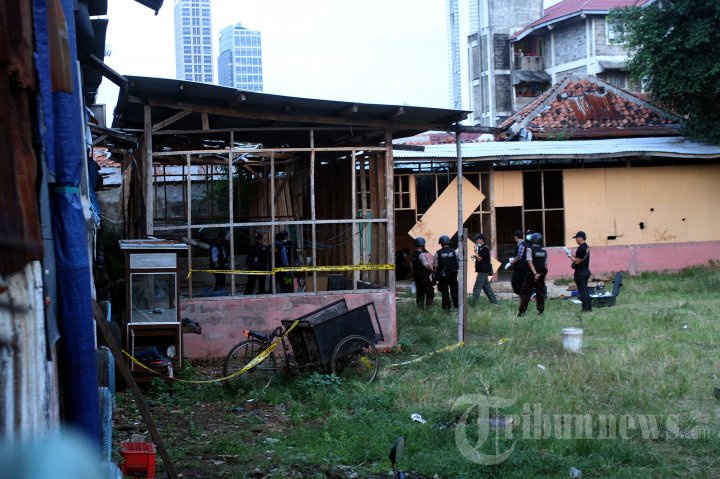 Polisi Periksa Lokasi Ledakan di Tanah Abang