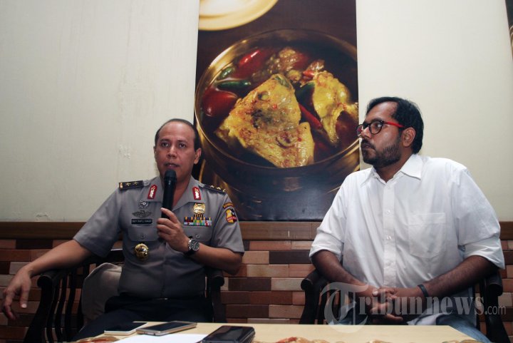 Polri Bertemu Haris Azhar Terkait Pencemaran Nama Baik