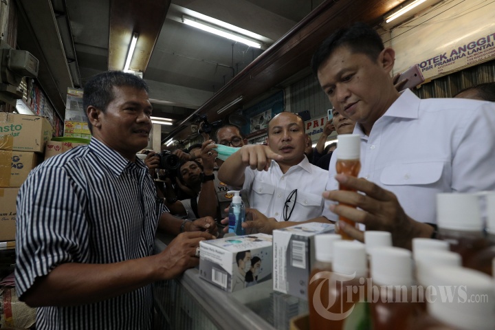 Polri Gelar Sidak Masker di Pasar Pramuka