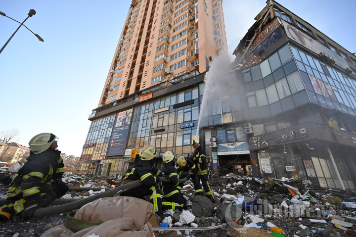 Porak-poranda Kota-kota di Ukraina Seminggu Invasi Rusia