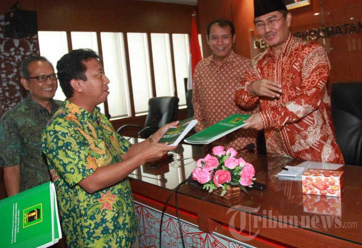 PPP Romahurmuziy Temui DKPP