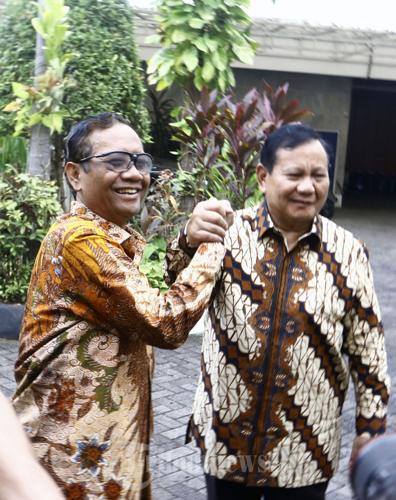 Prabowo Kunjungi Mahfud MD