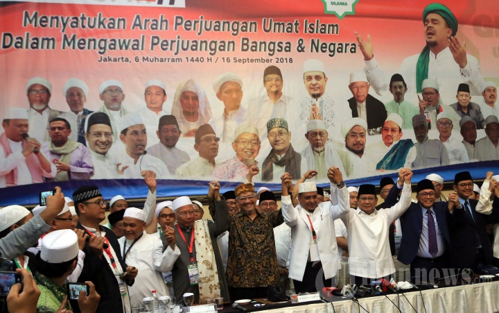 Prabowo Menandatangai Pakta Integritas Ijtima Ulama 2