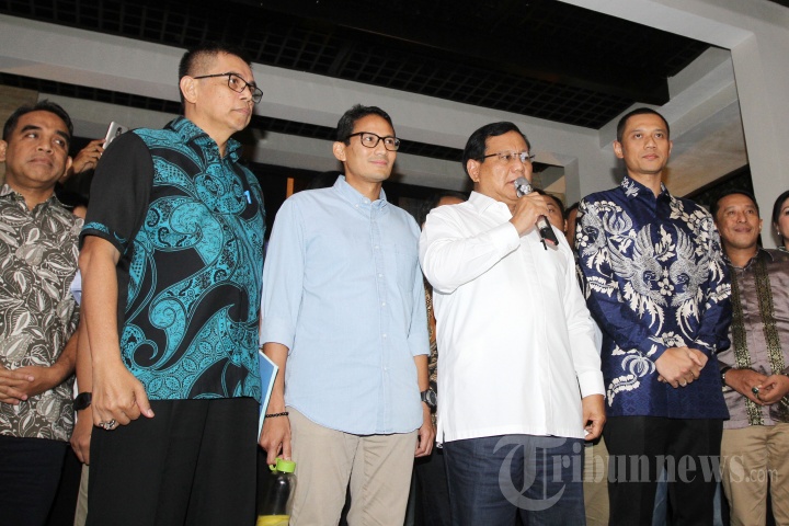 Prabowo Sandi Kunjungi Kediaman SBY