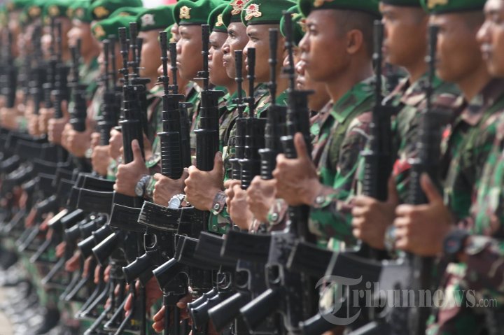 Prajurit Pulang Bertugas dari Perbatasan
