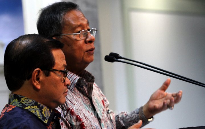 Pramono Anung dan Darmin Nasution Umumkan Paket Ekonomi XI