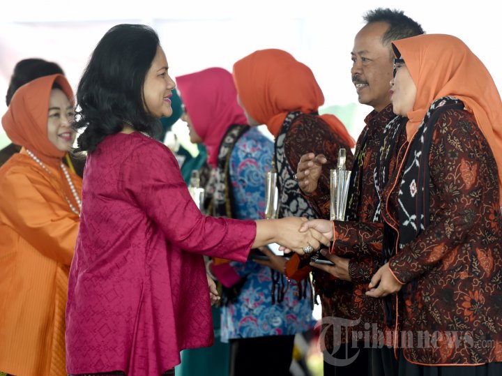 Presiden Hadiri Peringatan Harganas di Kupang