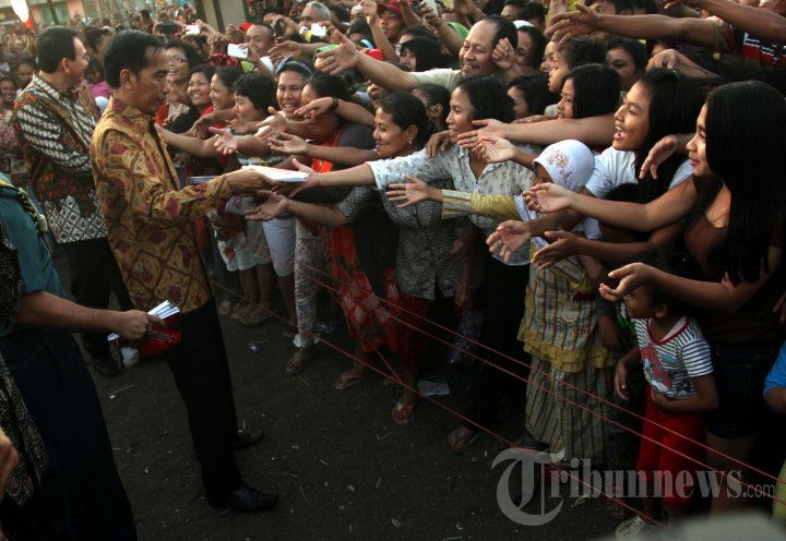 Presiden Jokowi Blusukan Bersama Ahok