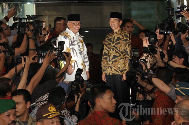 Presiden Jokowi Buka Bersama Pimpinan KPK