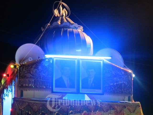 Presiden Jokowi dan Ibu Negara Malam Takbiran di Aceh