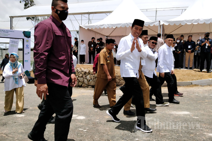 Presiden Jokowi Kunjungi Kopontren Al-Ittifaq Rancabali