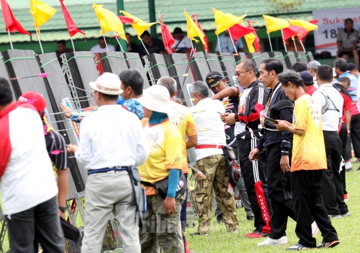 Presiden Jokowi Mengikuti Kejuaraan Panahan Bogor Open 2017