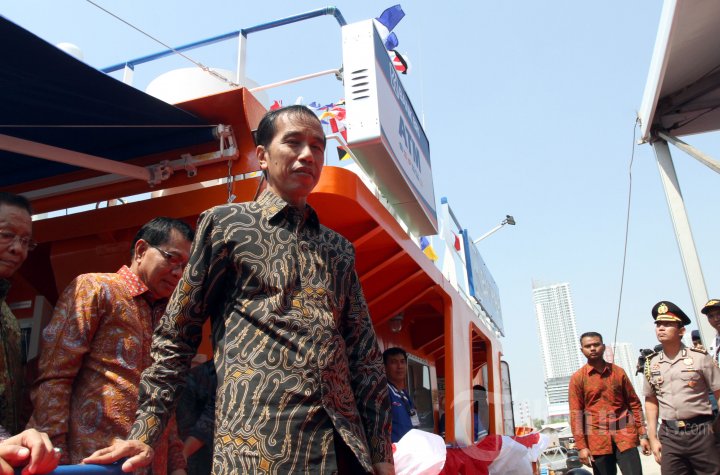 Presiden Jokowi Resmikan Bank Kapal BRI