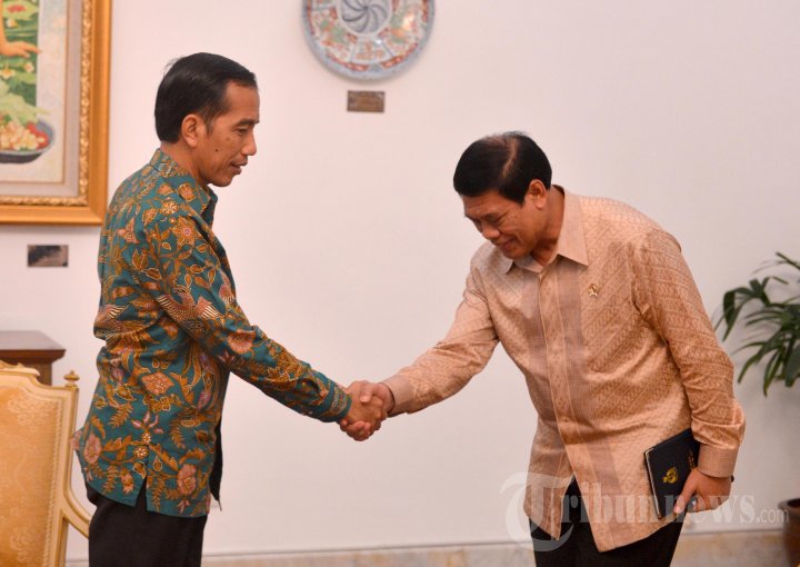 Presiden Jokowi Terima Kompolnas di Istana Merdeka