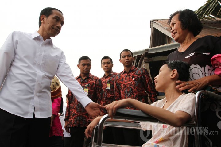 Presiden Kunjungi Rumah Evakuasi Balita