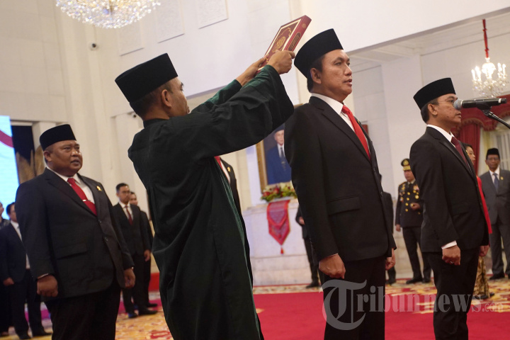 Presiden Lantik Sembilan Anggota KPPU