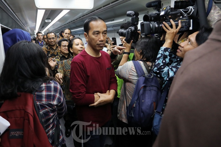 Presiden Resmikan Pengoperasian Kereta Bandara Soetta