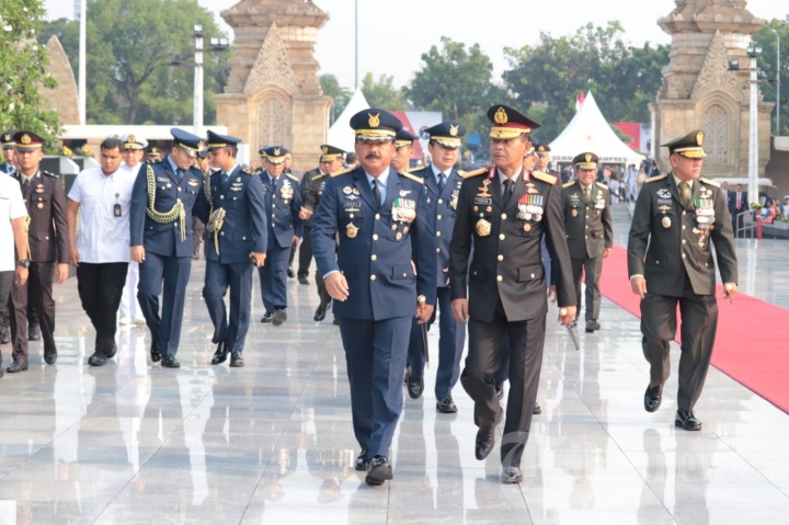 Presiden RI Ziarah Nasional ke TMP Kalibata