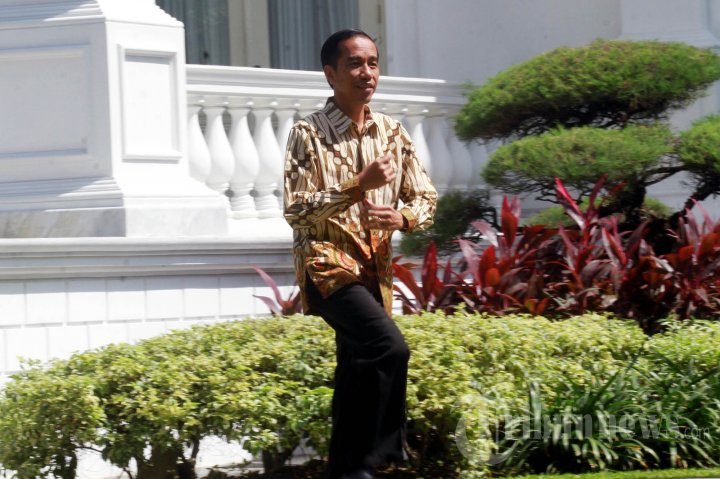 Presiden Umumkan Penurunan Harga BBM