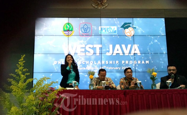 President University Beri Beasiswa Pelajar SMU Se Jababeka Melal