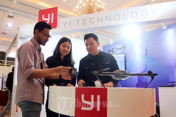 Produk YI Technology di Pameran Deep and Extreme Indonesia 2017