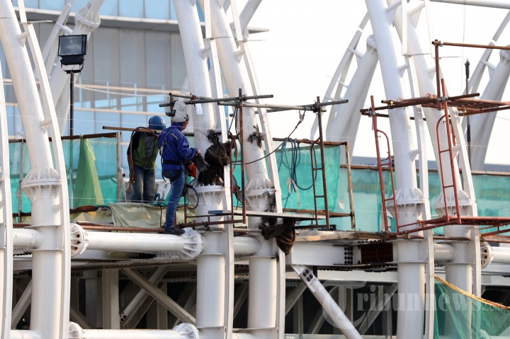 Progres Pembangunan Stasiun LRT