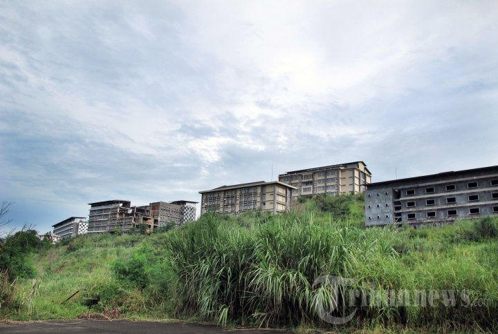 Proyek P3SON Hambalang Mangkrak