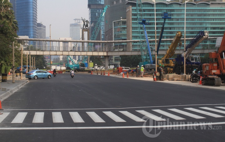 Proyek Pedestrian Light Controlled (Pelican) Crossing