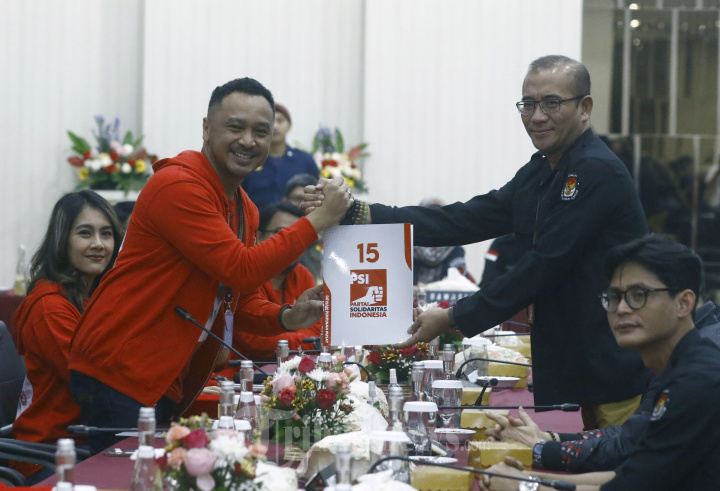 PSI Daftarkan Bacaleg ke KPU