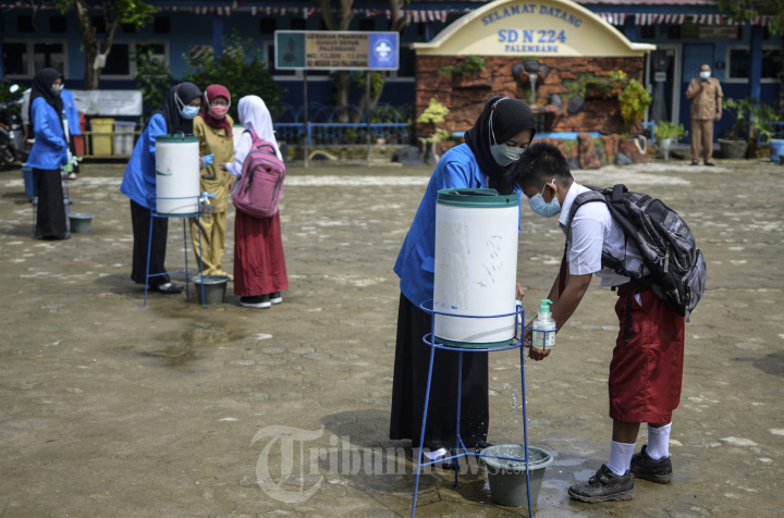 PTM SDN 232 Pelembang Dengan Prokes 5 M
