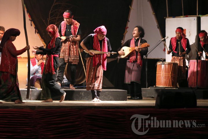 Rakut Sitelu Karya Brevin Tarigan